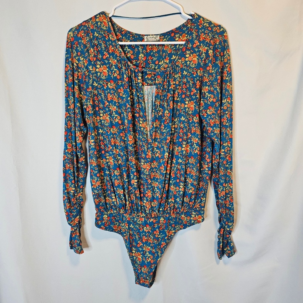 Free People Bodysuit Womens Small Blue Floral Boho Ruched Sleeve Keyhole Front